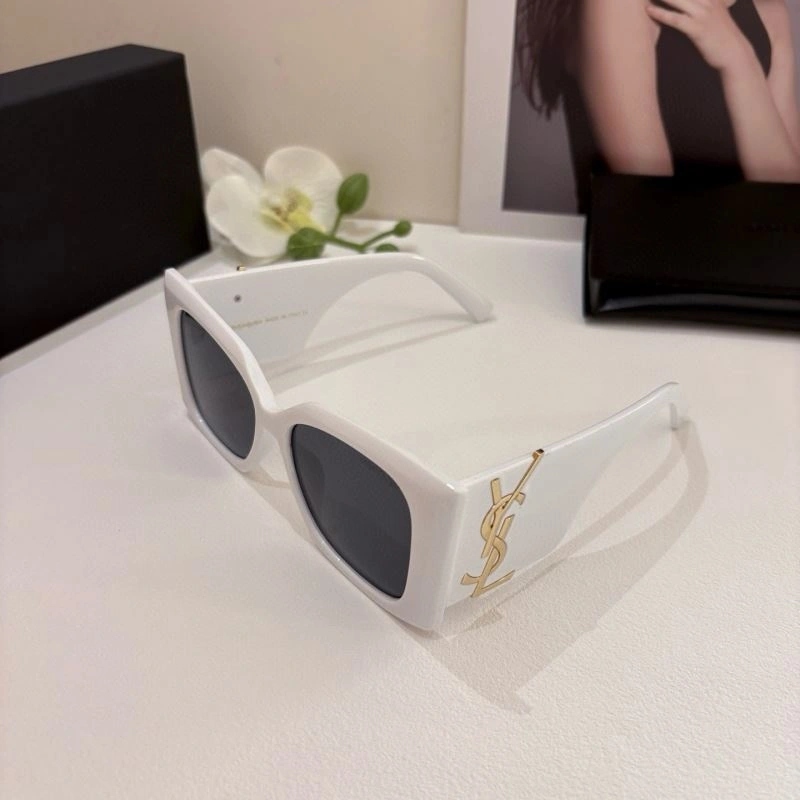 Bold YSL Sunglasses 282692