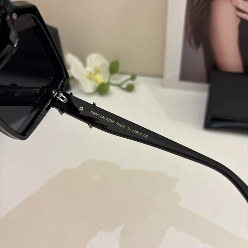Fashionable YSL Sunglasses 282658