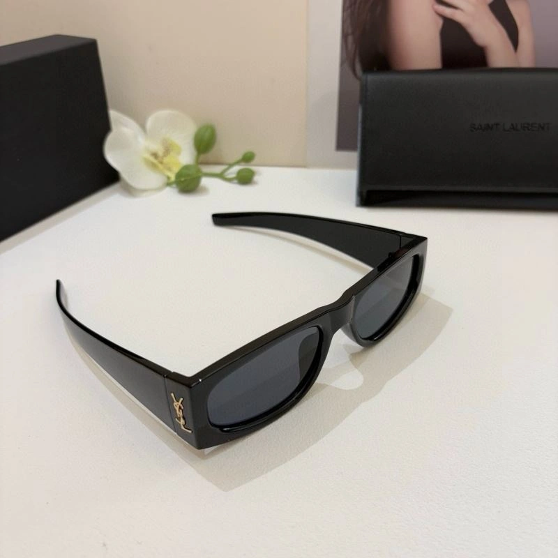YSL Sunglasses Sporty 282662