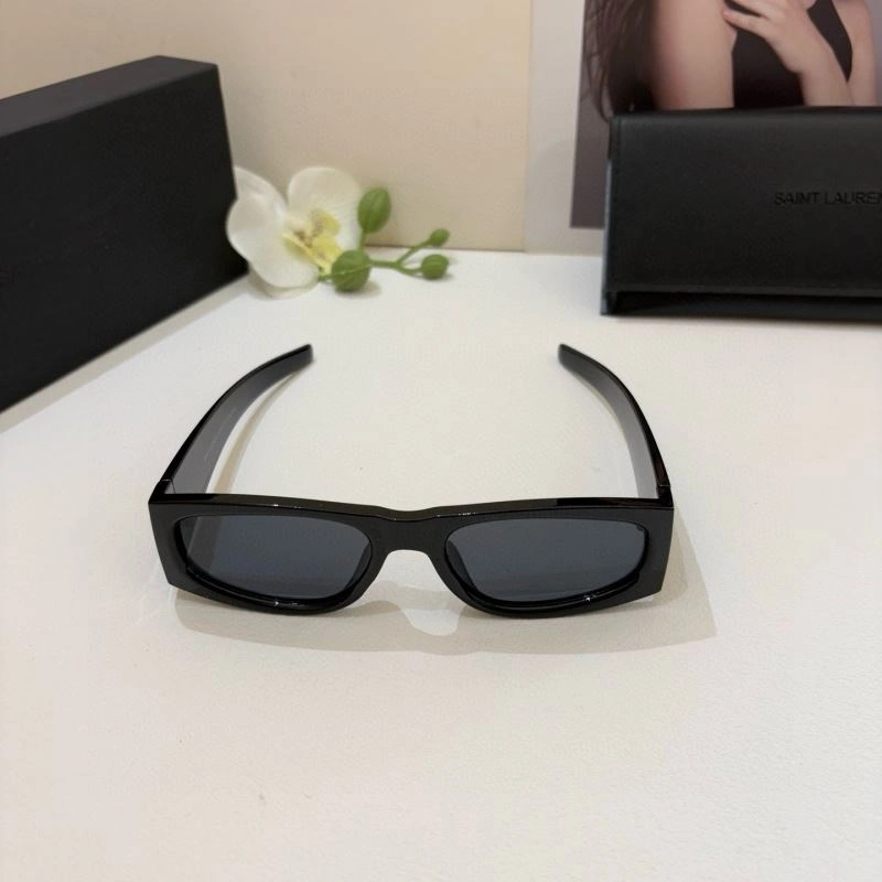 YSL Sunglasses Sporty 282662