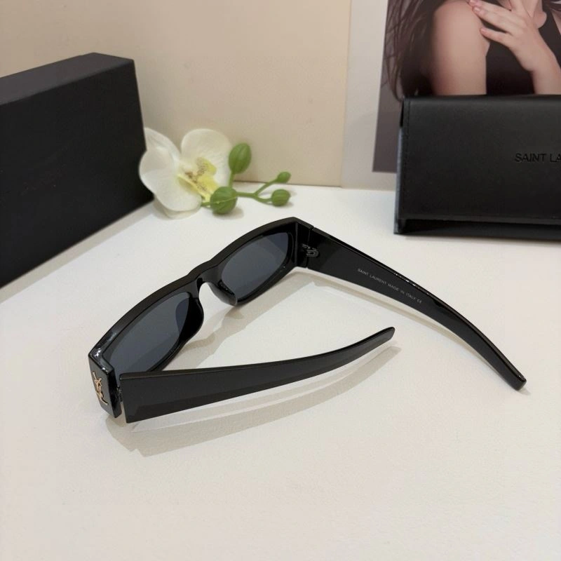 YSL Sunglasses Sporty 282662