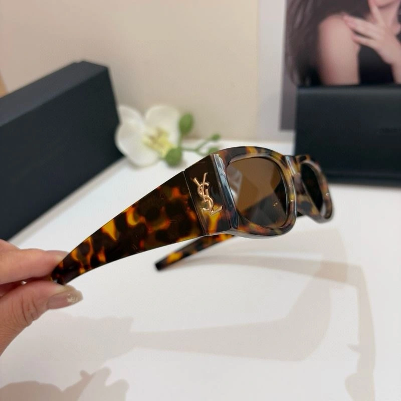 Lightweight YSL Sunglasses 282672