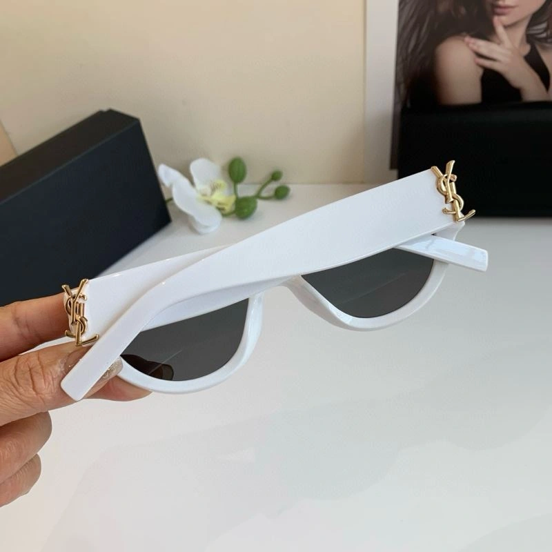 YSL Sunglasses Minimalist 282653