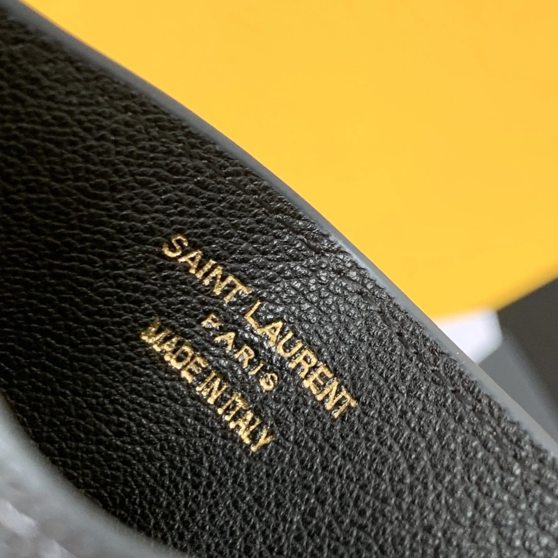 YSL Wallets Purse WeatherProof 78057