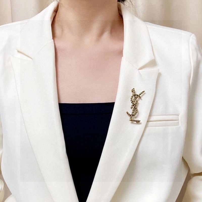 SunProtective Ysl Brooches 210915