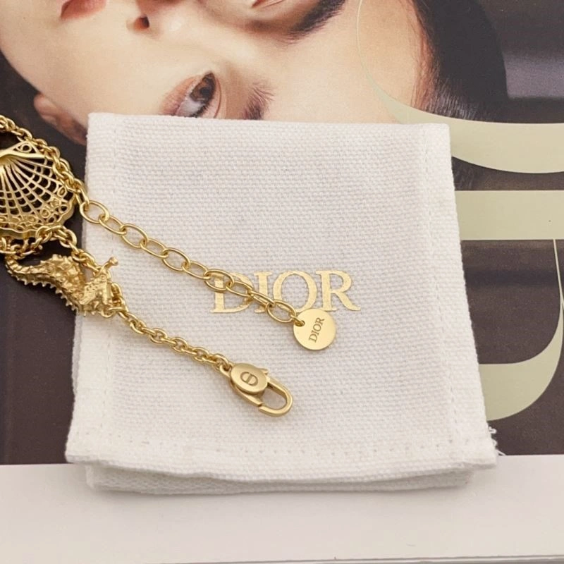 Fashionable Ysl Brooches 210191