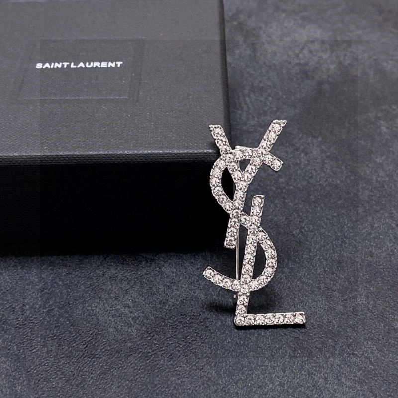 SoftTouch Ysl Brooches 210188