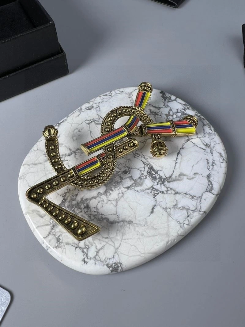 Ysl Brooches Compact 210169