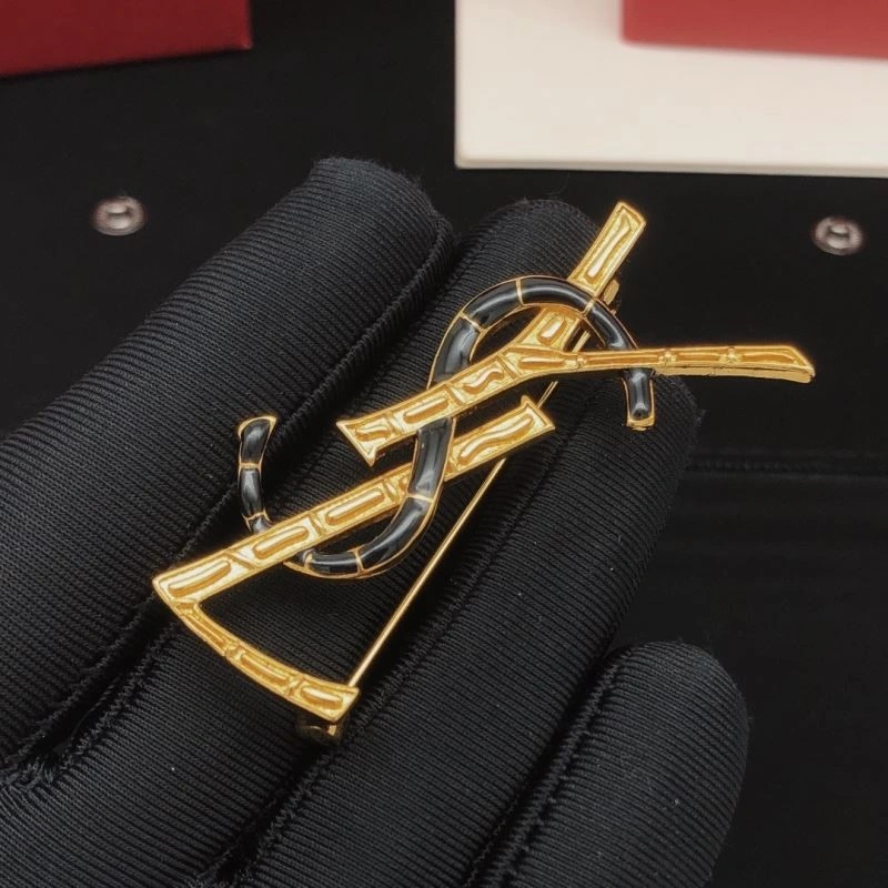 WeatherProof Ysl Brooches 208907
