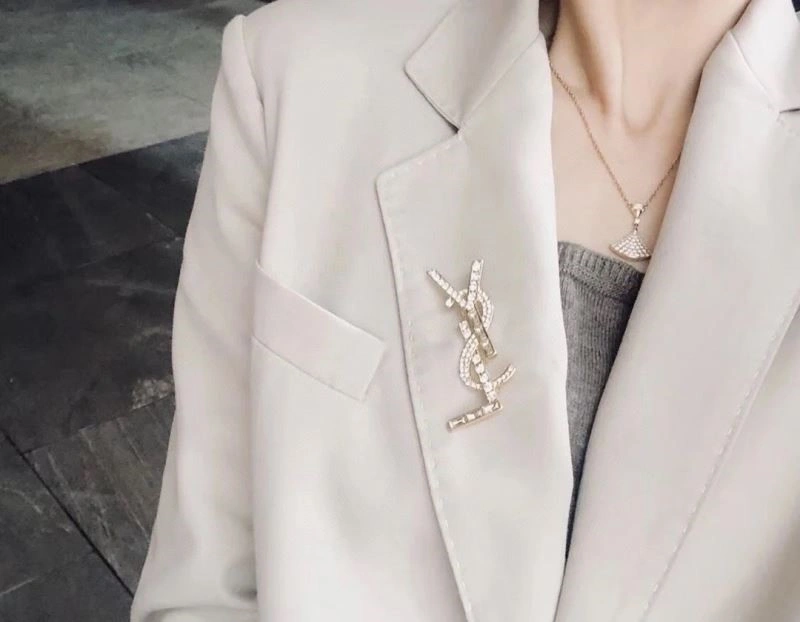 Affordable Ysl Brooches 208914