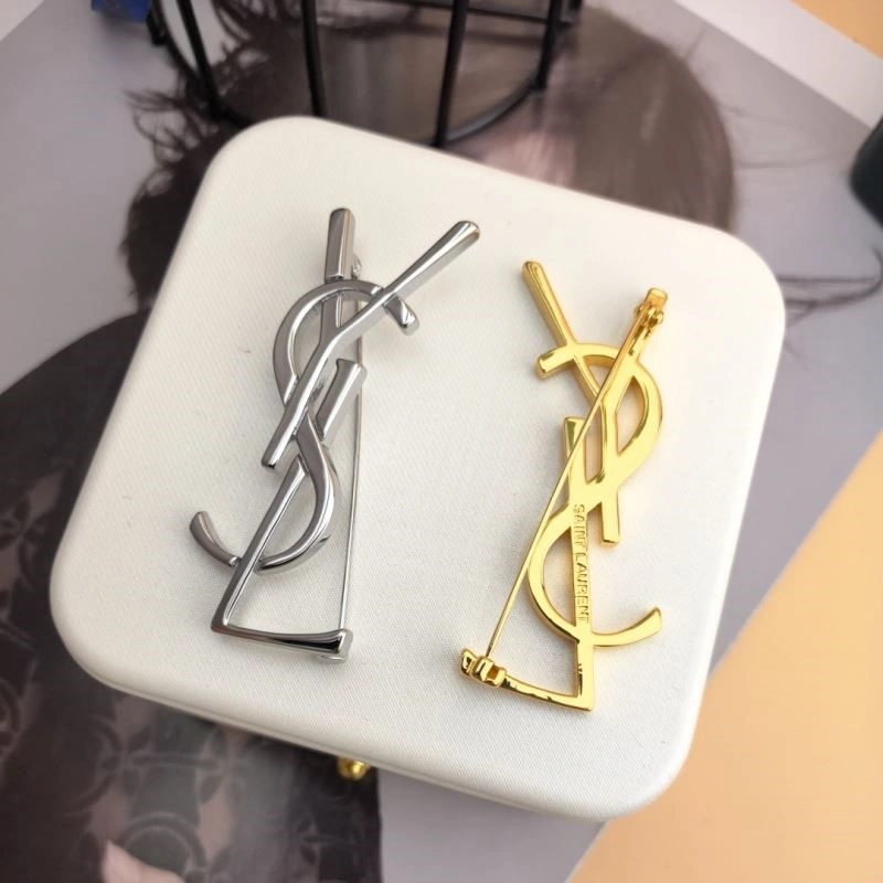 Vibrant Ysl Brooches 208269