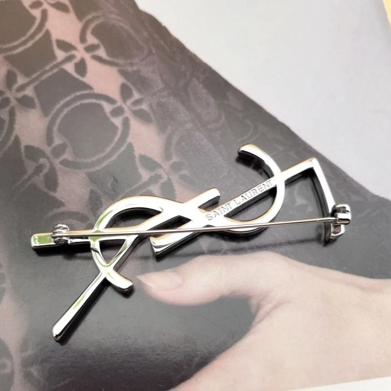 Vibrant Ysl Brooches 208269