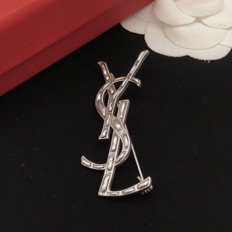 Cozy Ysl Brooches 208261
