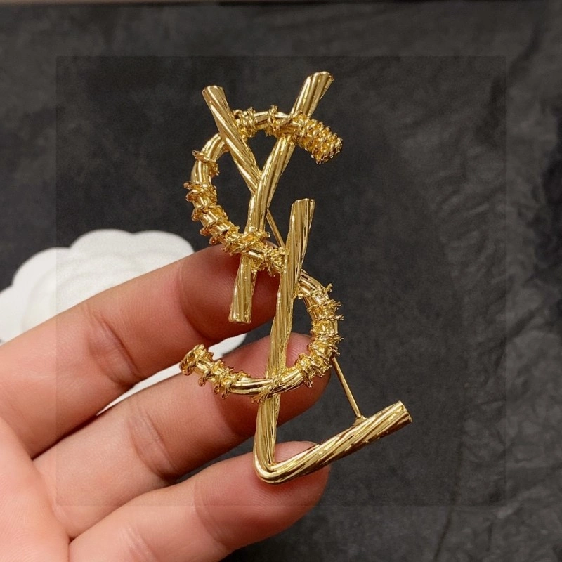 Ysl Brooches Functional 208265