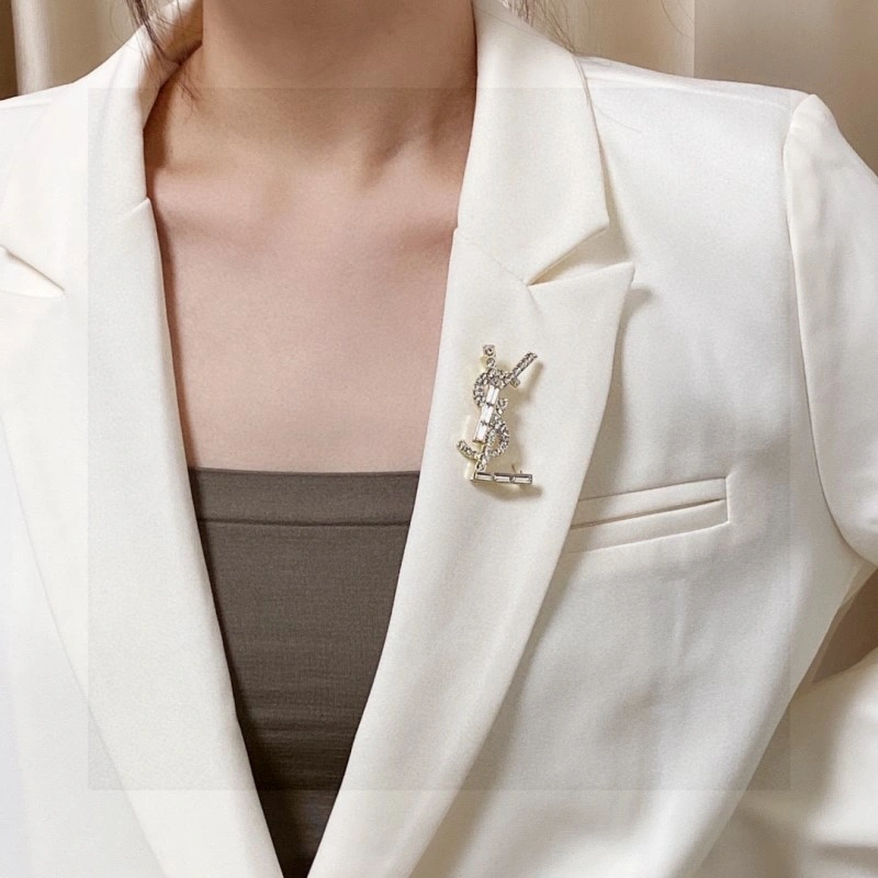 ZipUp Ysl Brooches 208266