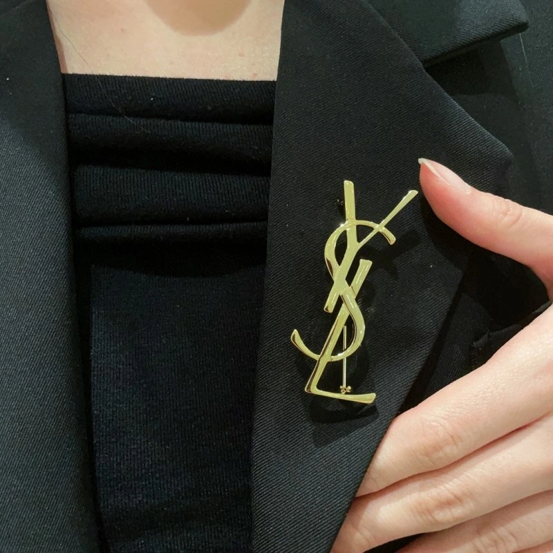 SportInspired Ysl Brooches 208229