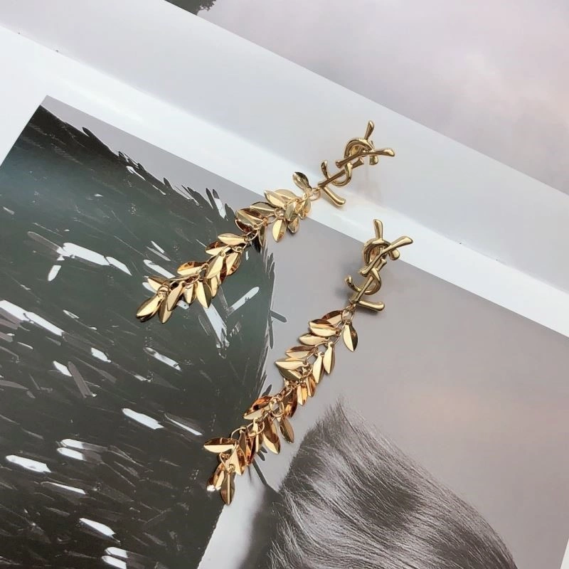 Ysl Earrings Trendsetting 208242