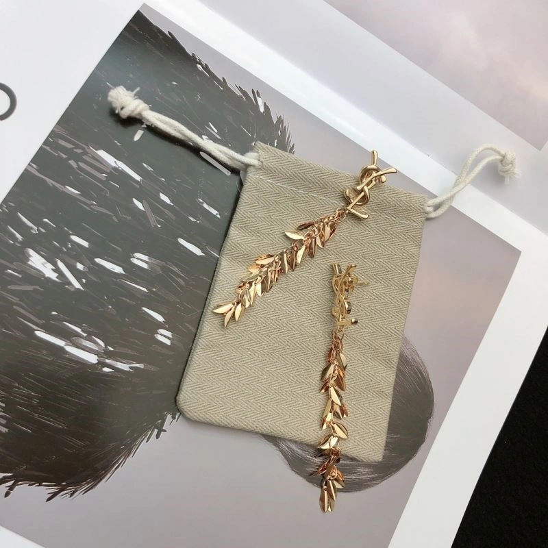 Ysl Earrings Trendsetting 208242