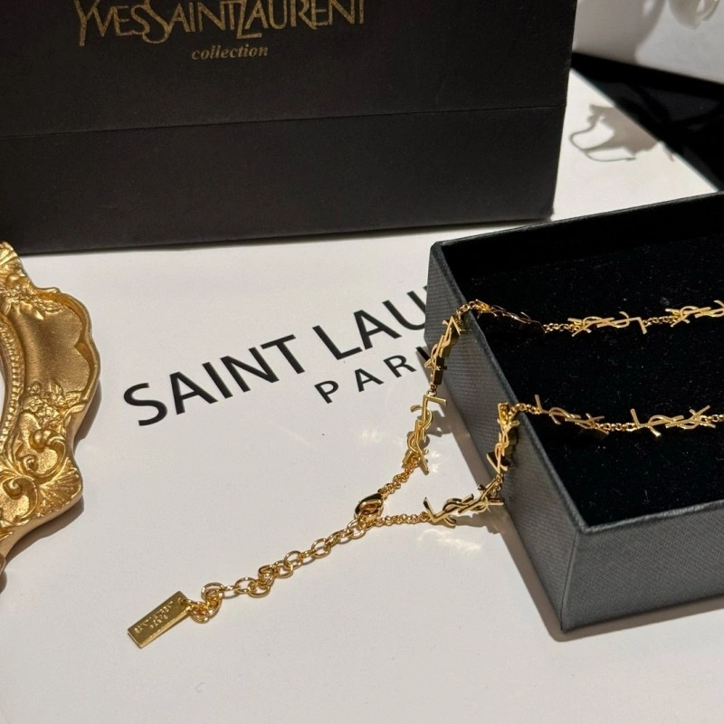Ysl Necklaces Sporty 207463