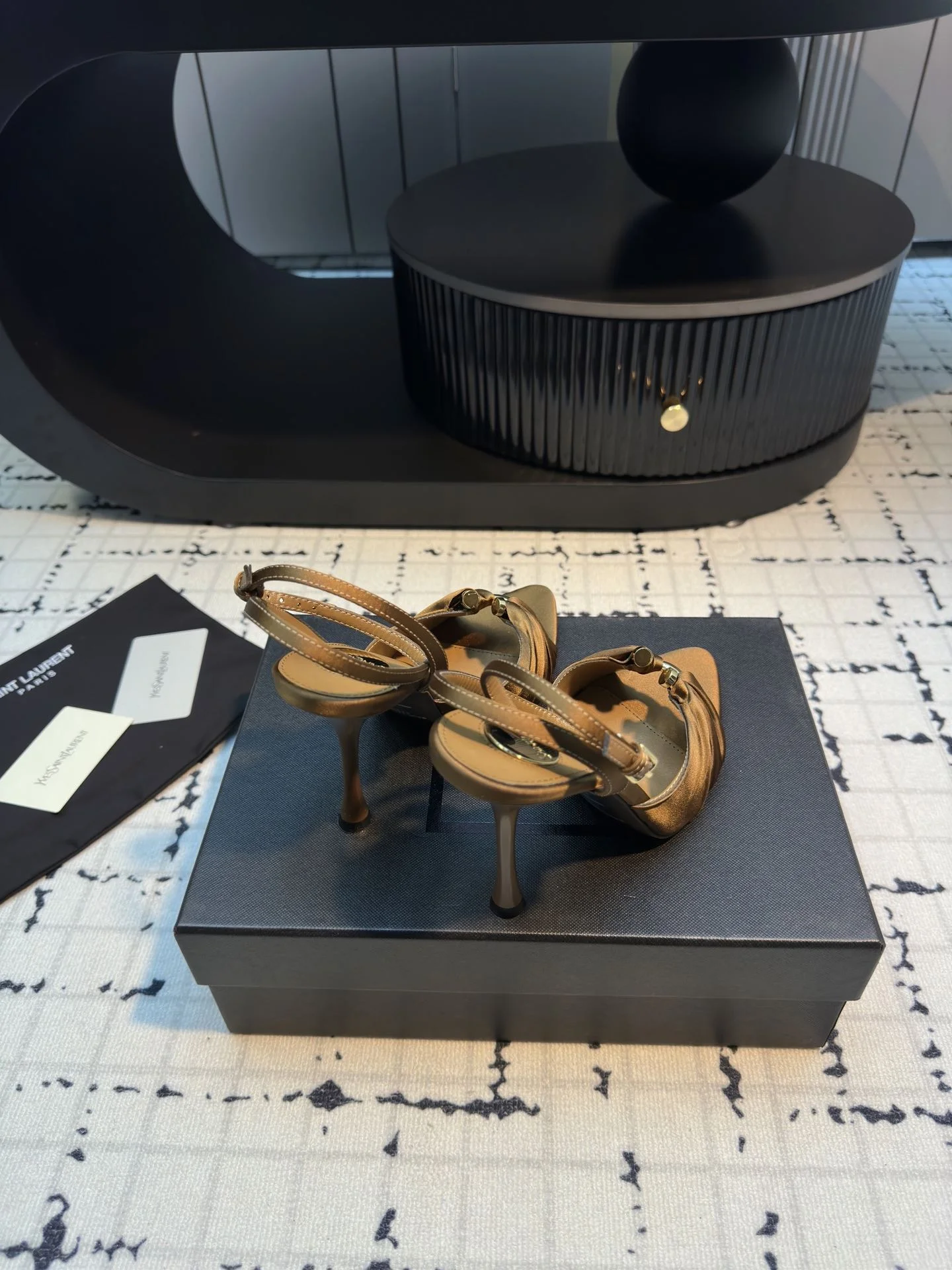 Chic Ysl Sandals 7073