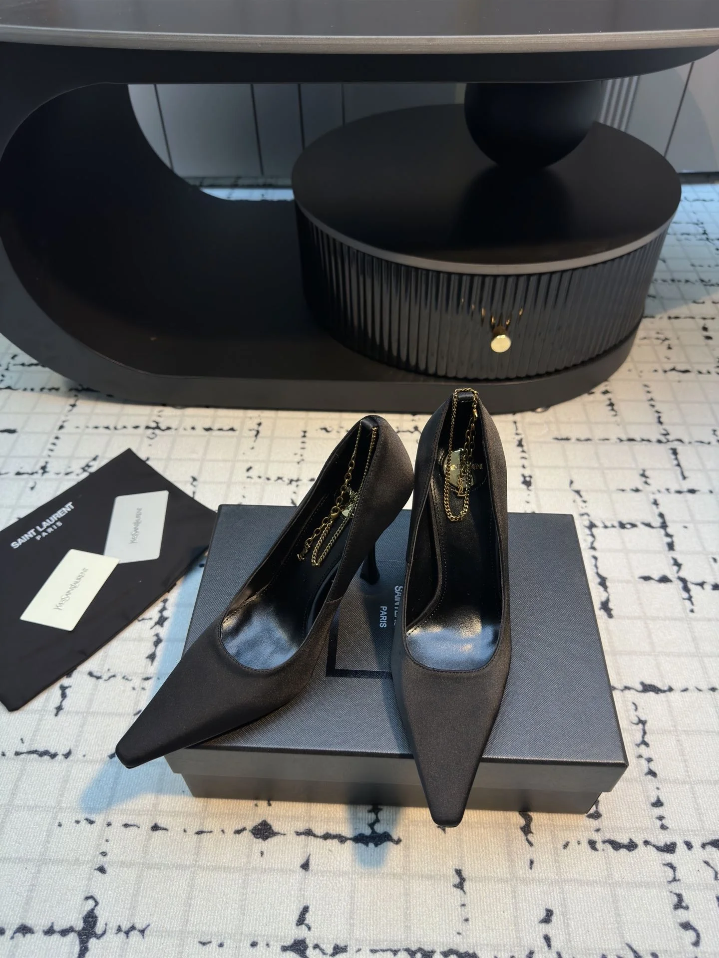 QuickDry Ysl Sandals 7060