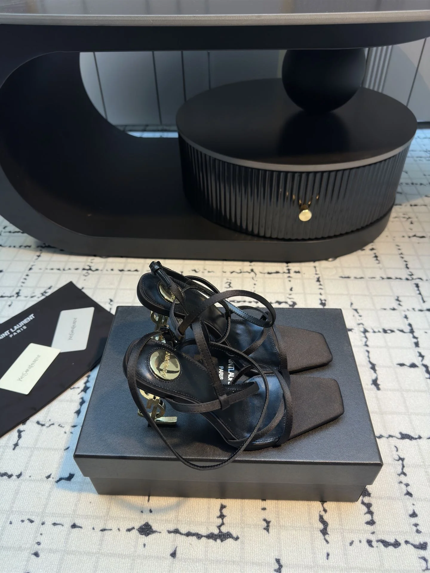 NewStyle Ysl Sandals 7038
