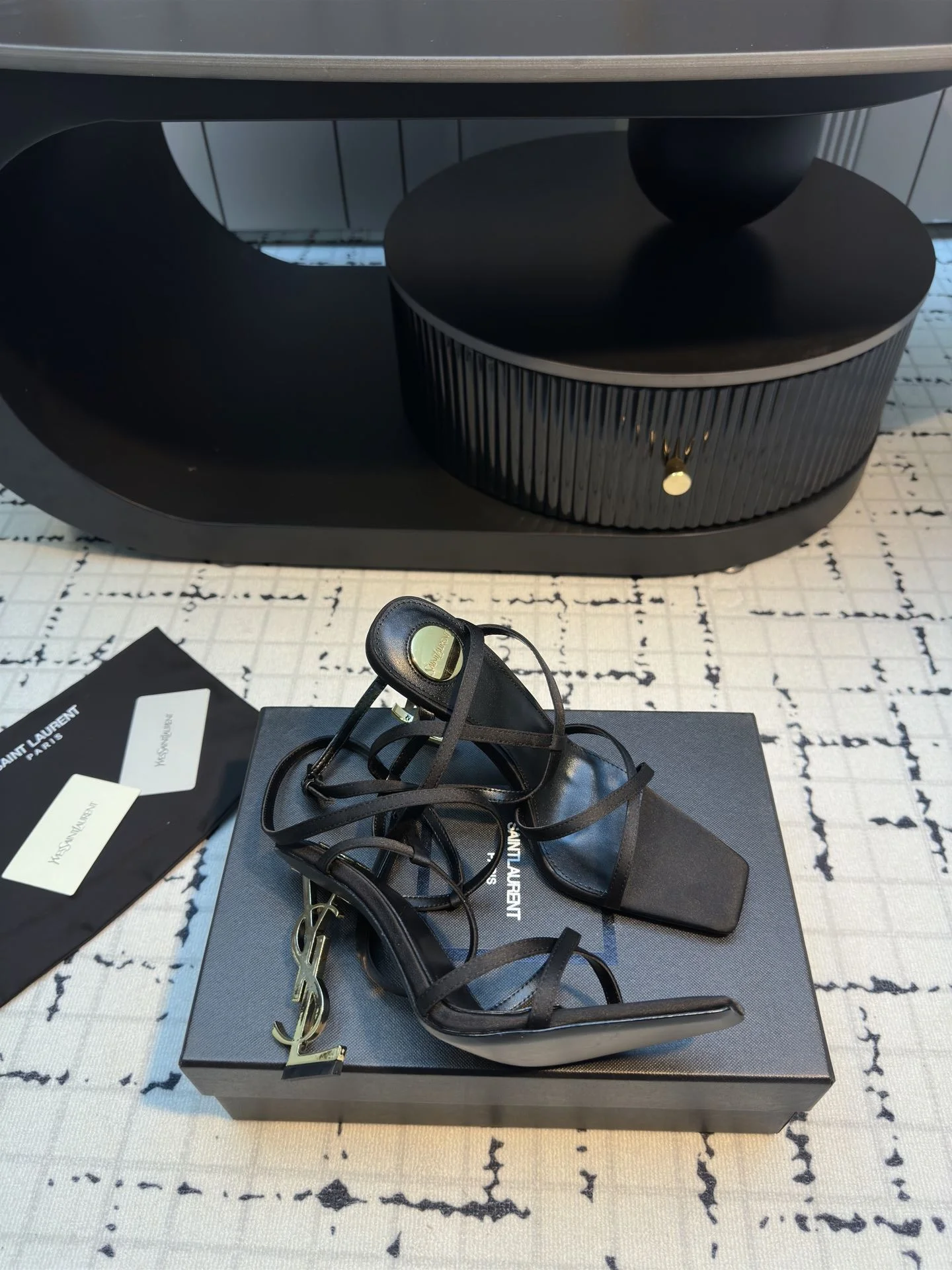 NewStyle Ysl Sandals 7038