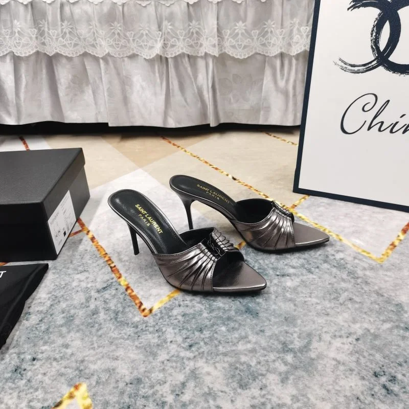 Trendsetting Ysl Sandals 11096