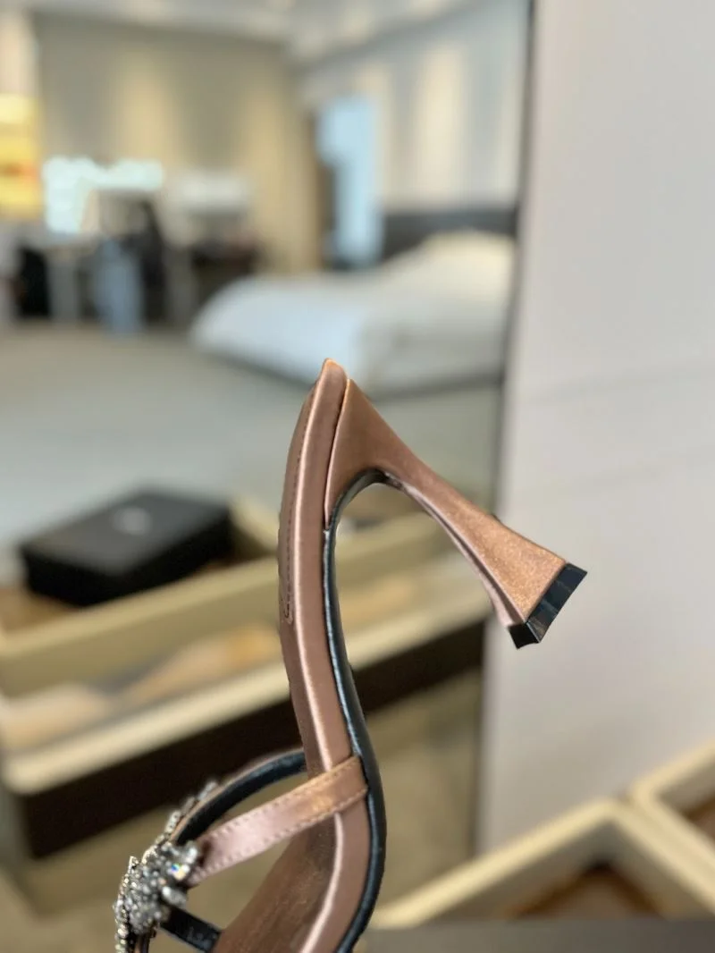Ysl Sandals Durable 11102