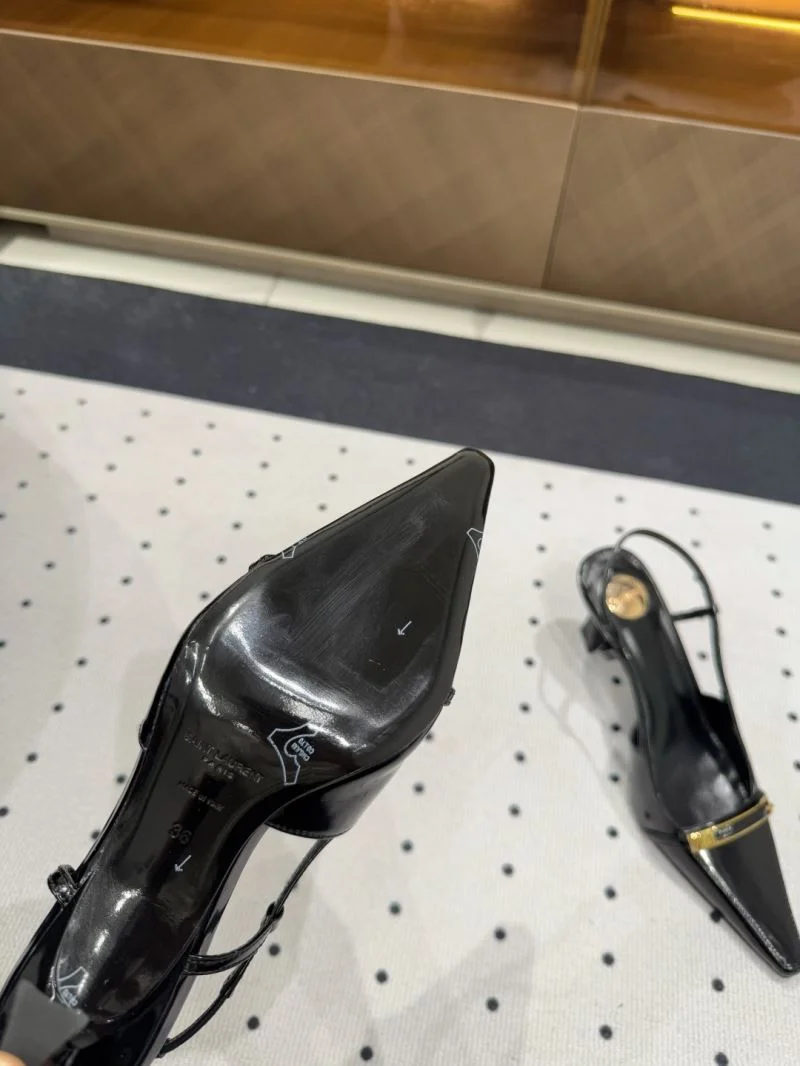 Ysl Sandals WaterResistant 11082
