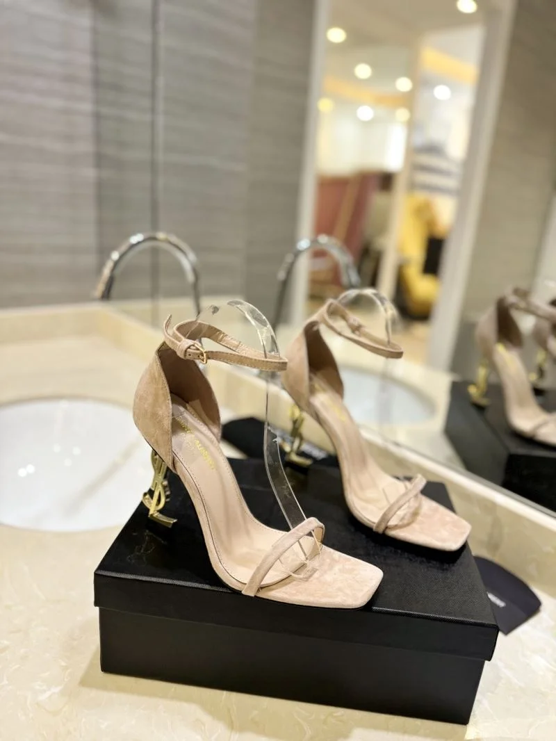 Ysl Sandals Attractive 11059