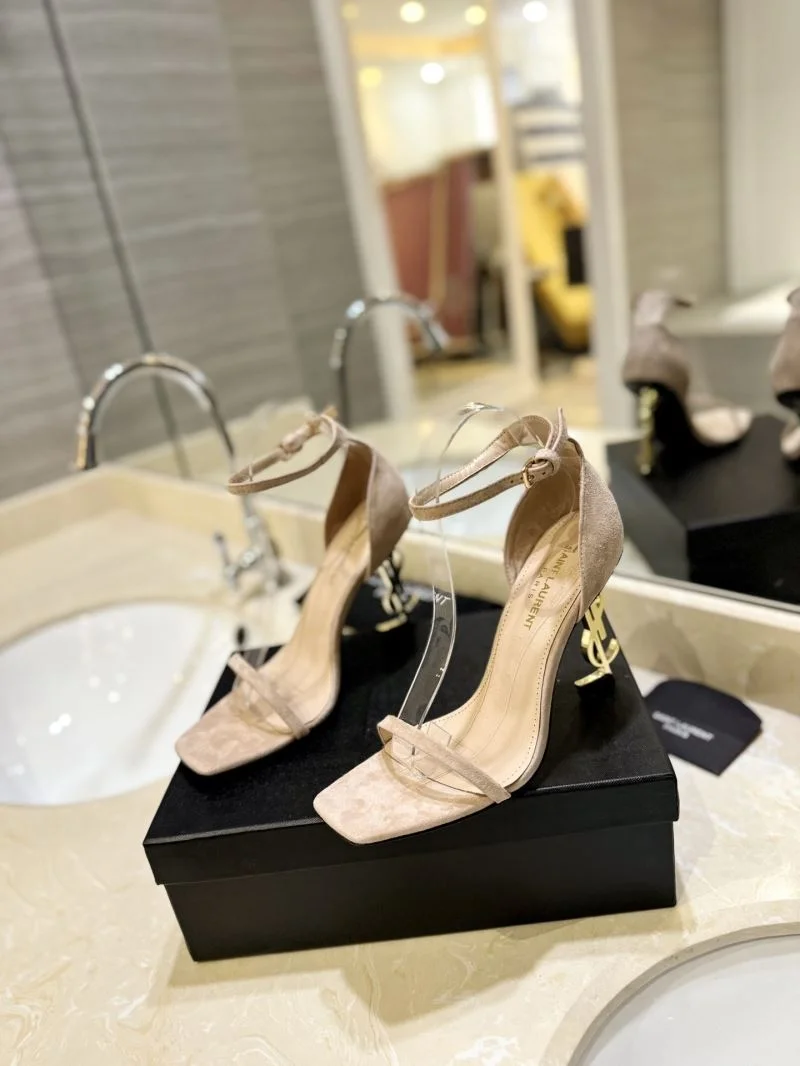 Ysl Sandals Attractive 11059