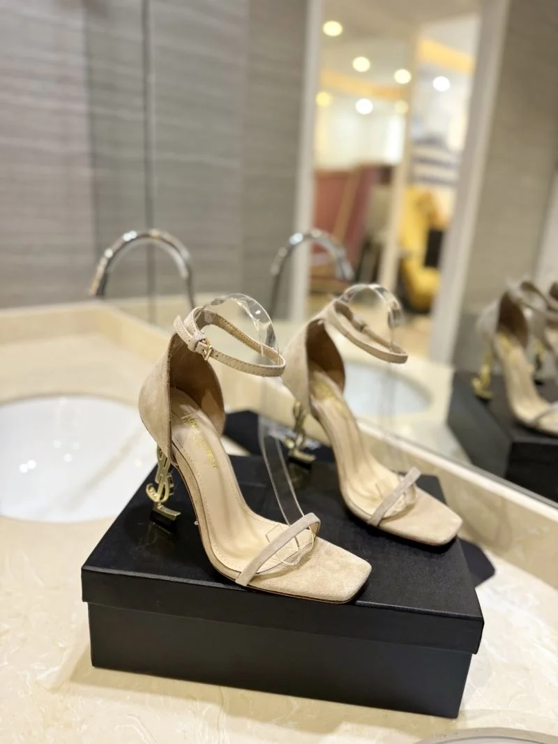 Ysl Sandals SoftTouch 11055