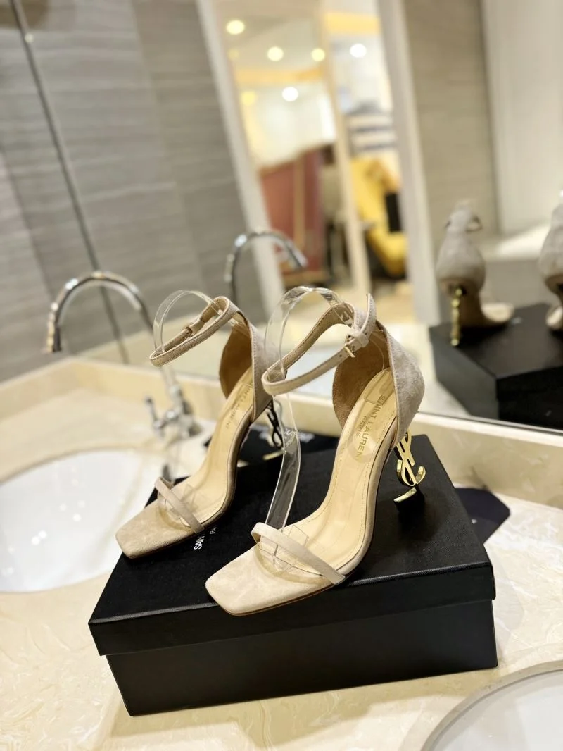 Ysl Sandals SoftTouch 11055