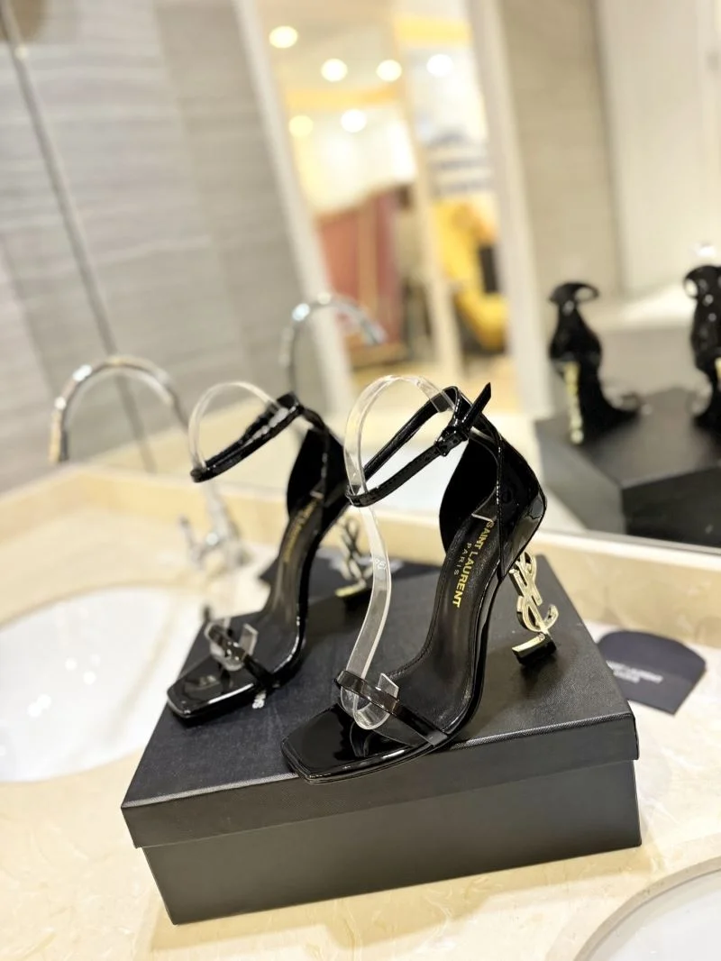 Ysl Sandals Supportive 11054