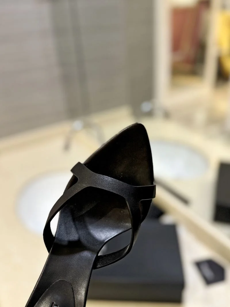 Ysl Sandals Sporty 11047