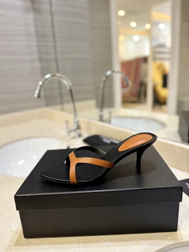 Compact Ysl Sandals 11060