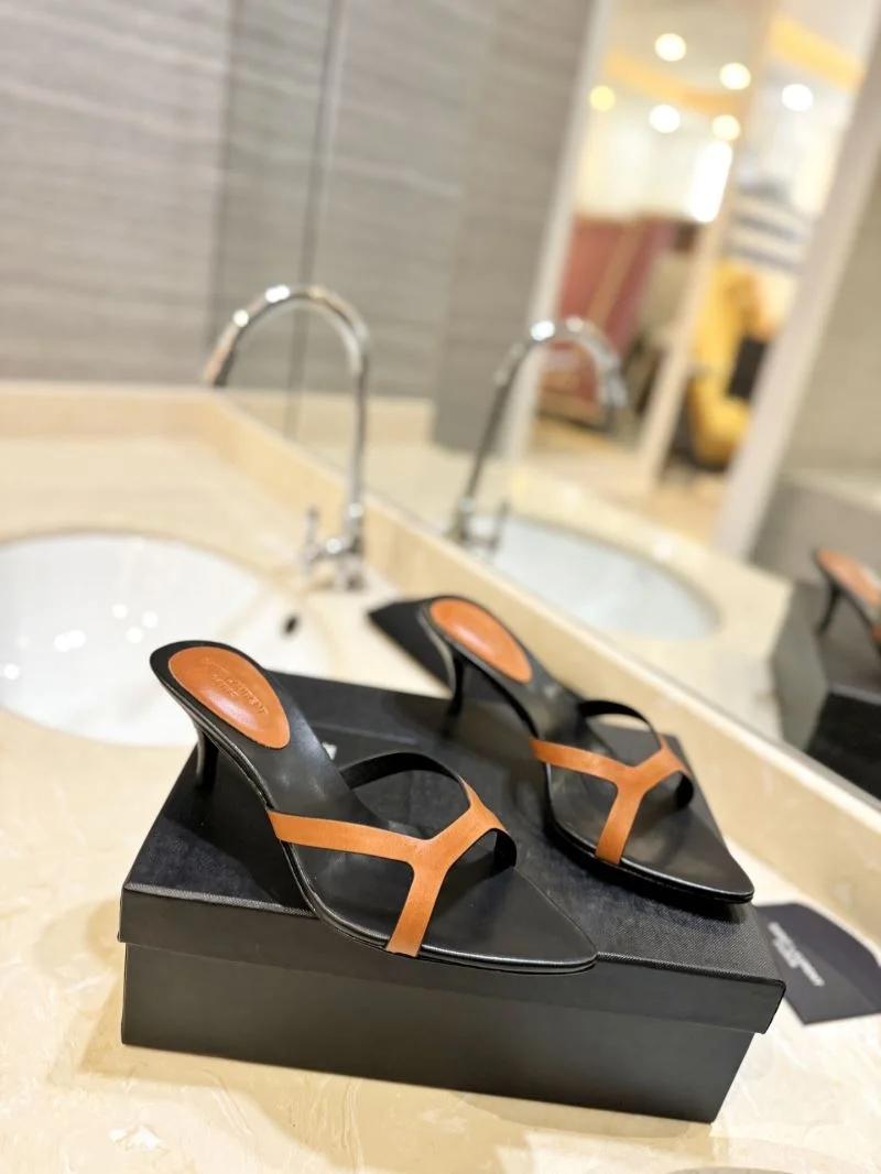 Compact Ysl Sandals 11060