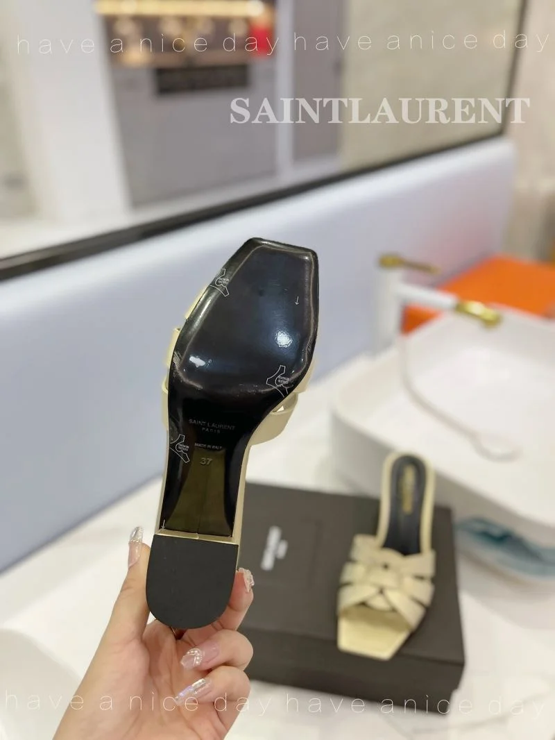 Ysl Sandals SmoothTexture 11003