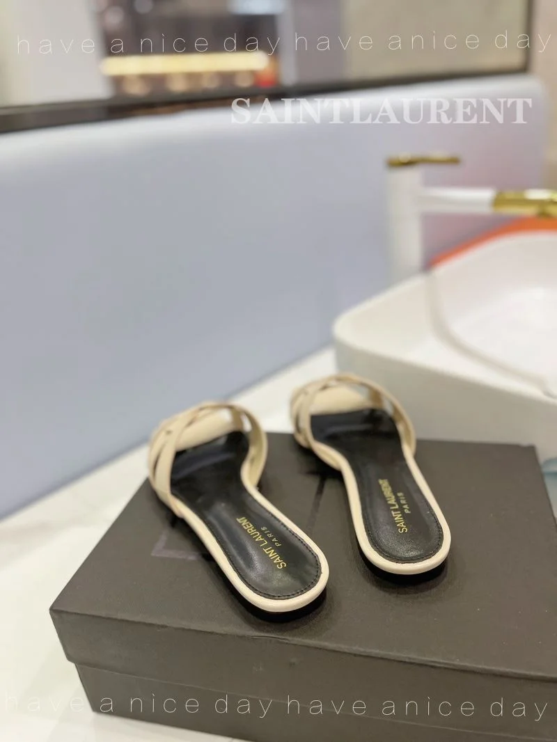 Ysl Sandals Flexible 11019