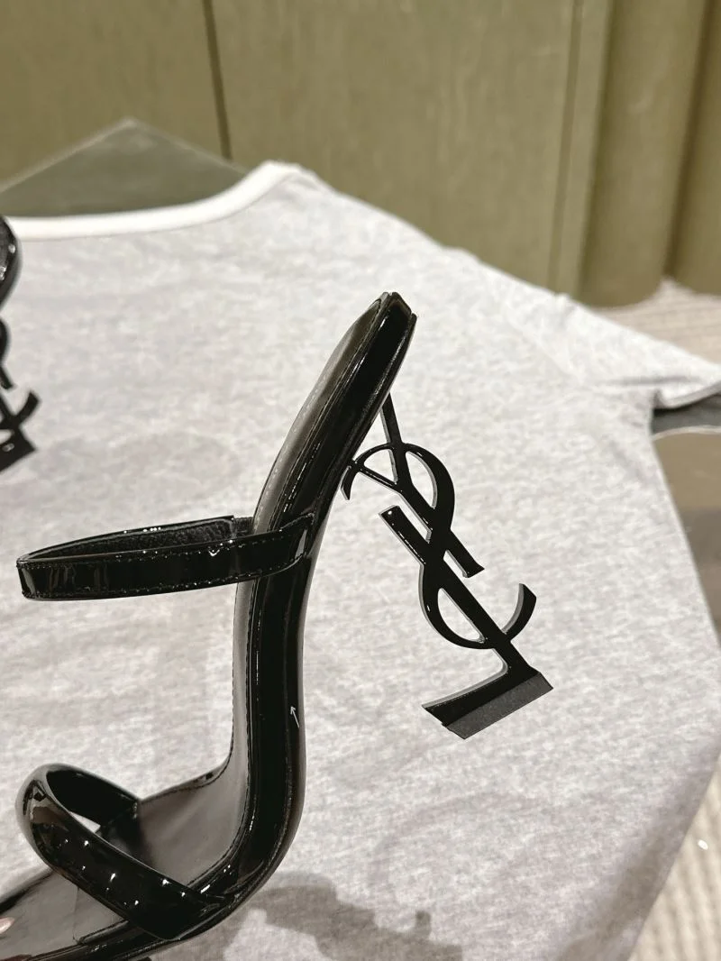 Elegant Ysl Sandals 10971