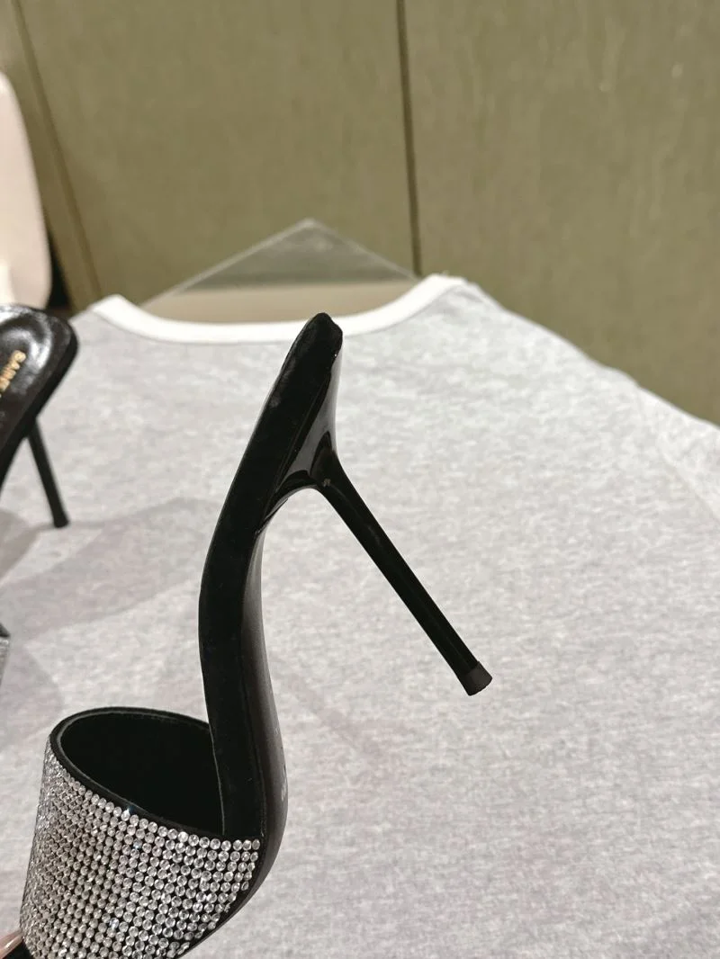 ModernLook Ysl Sandals 11075