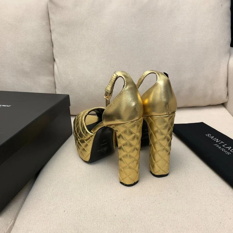Versatile Ysl Sandals 10937