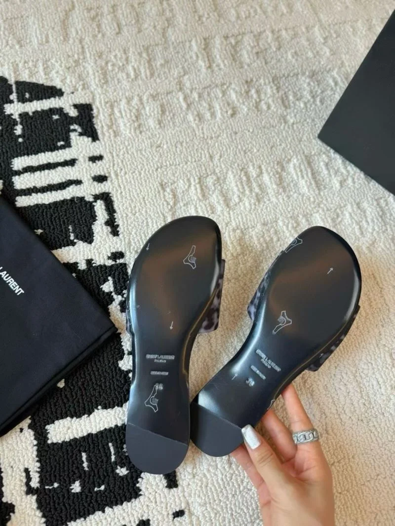 Ysl Sandals Fashionable 10906