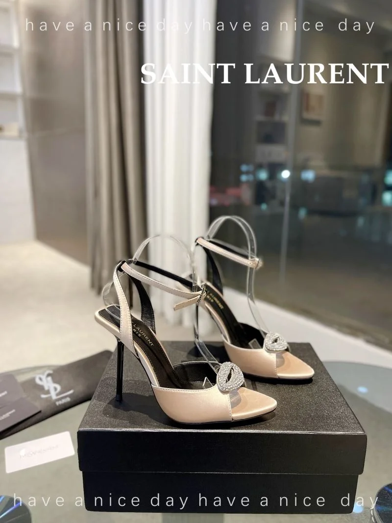 Ysl Sandals Snug 10880