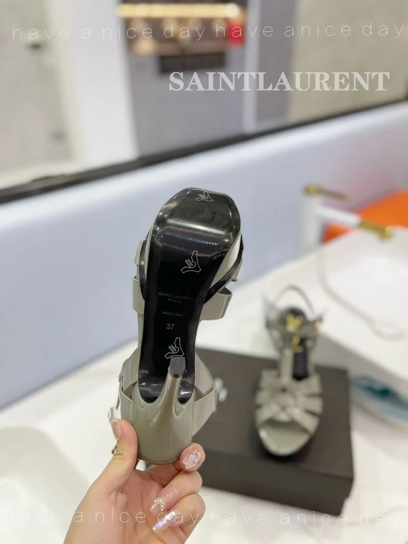 Versatile Ysl Sandals 10852