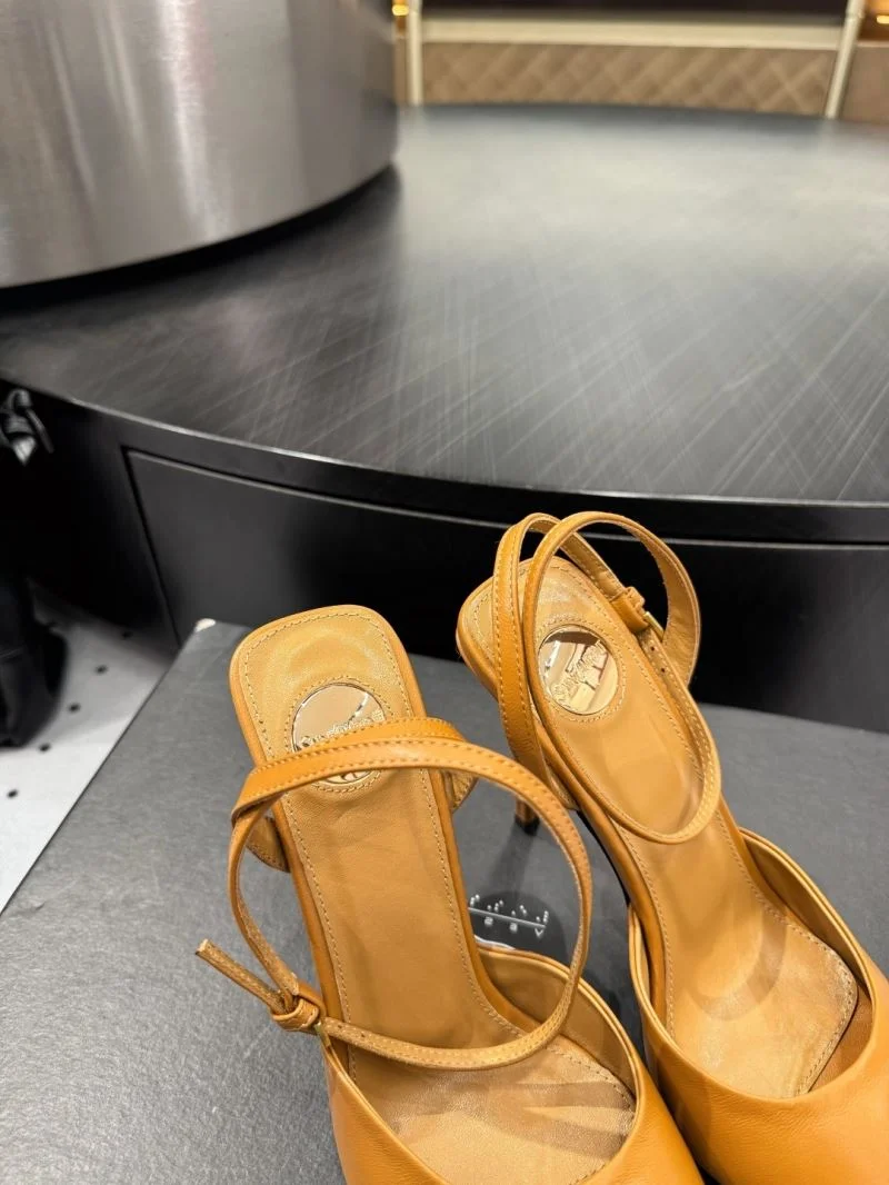Ysl Sandals Practical 8655