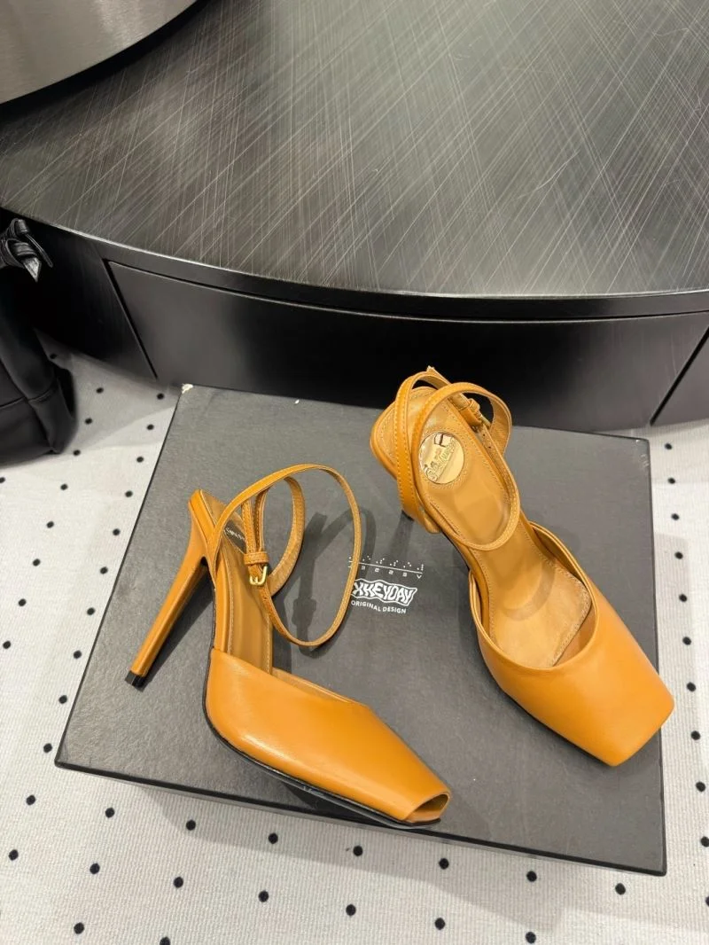 Ysl Sandals Practical 8655