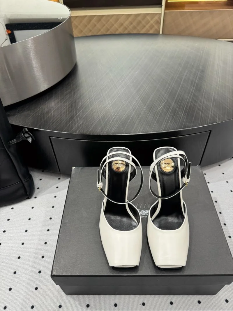 Ysl Sandals Unique 8721