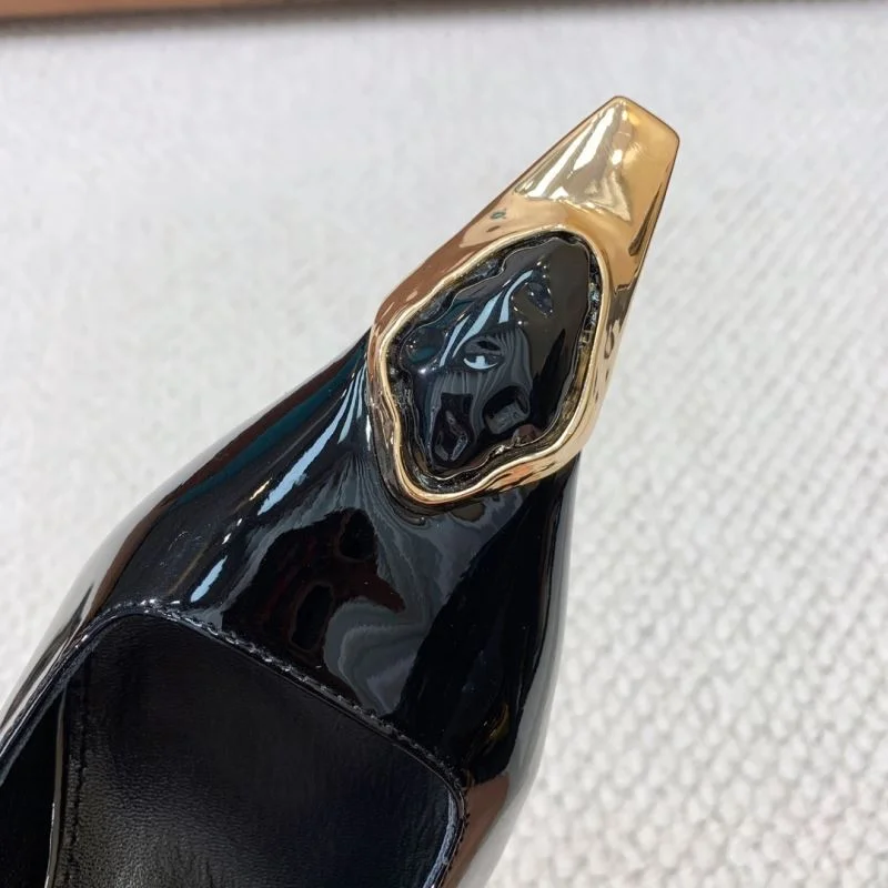 NewStyle Ysl Sandals 8621